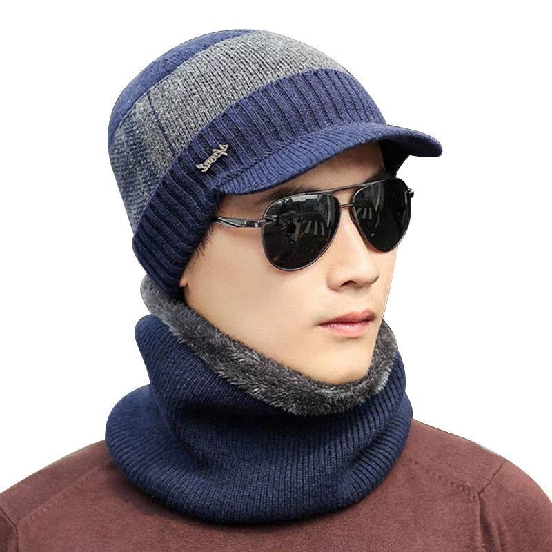 Duck tongue knit hat