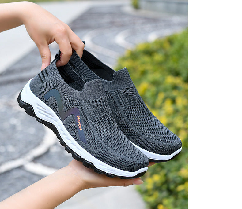 Men's Non-slip Wear-resistant Sports Soft-soled Mesh Surface Casual Shoes