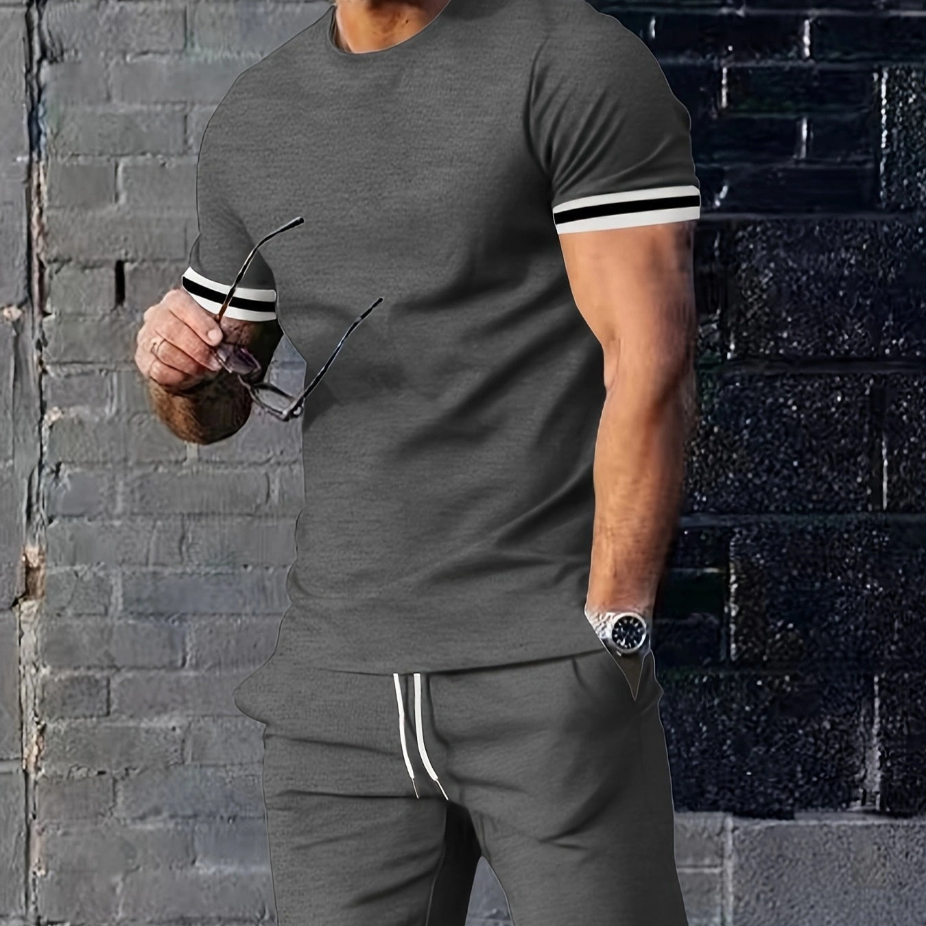 Men's Short-sleeved T-shirt Casual Shorts Two-piece Set