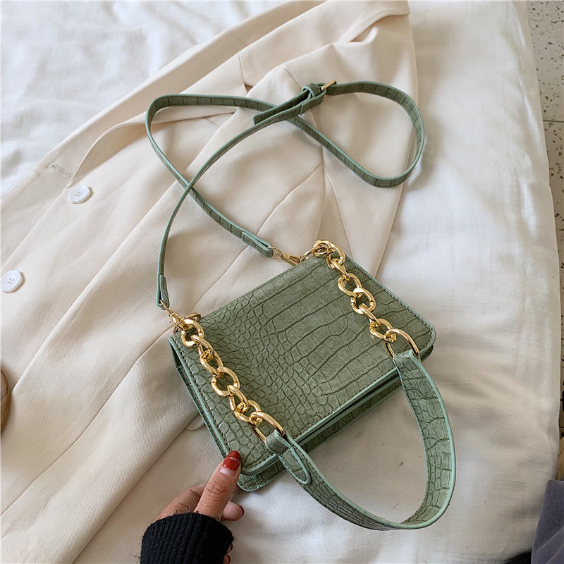 Versatile women's One Shoulder Messenger Bag