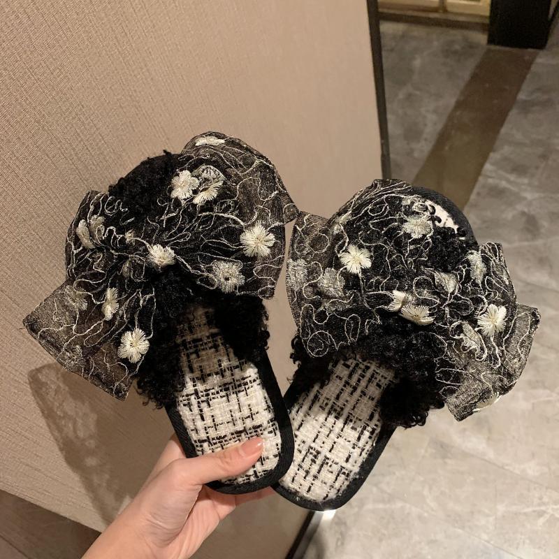Fashionable Home Indoor Furry Slippers Women