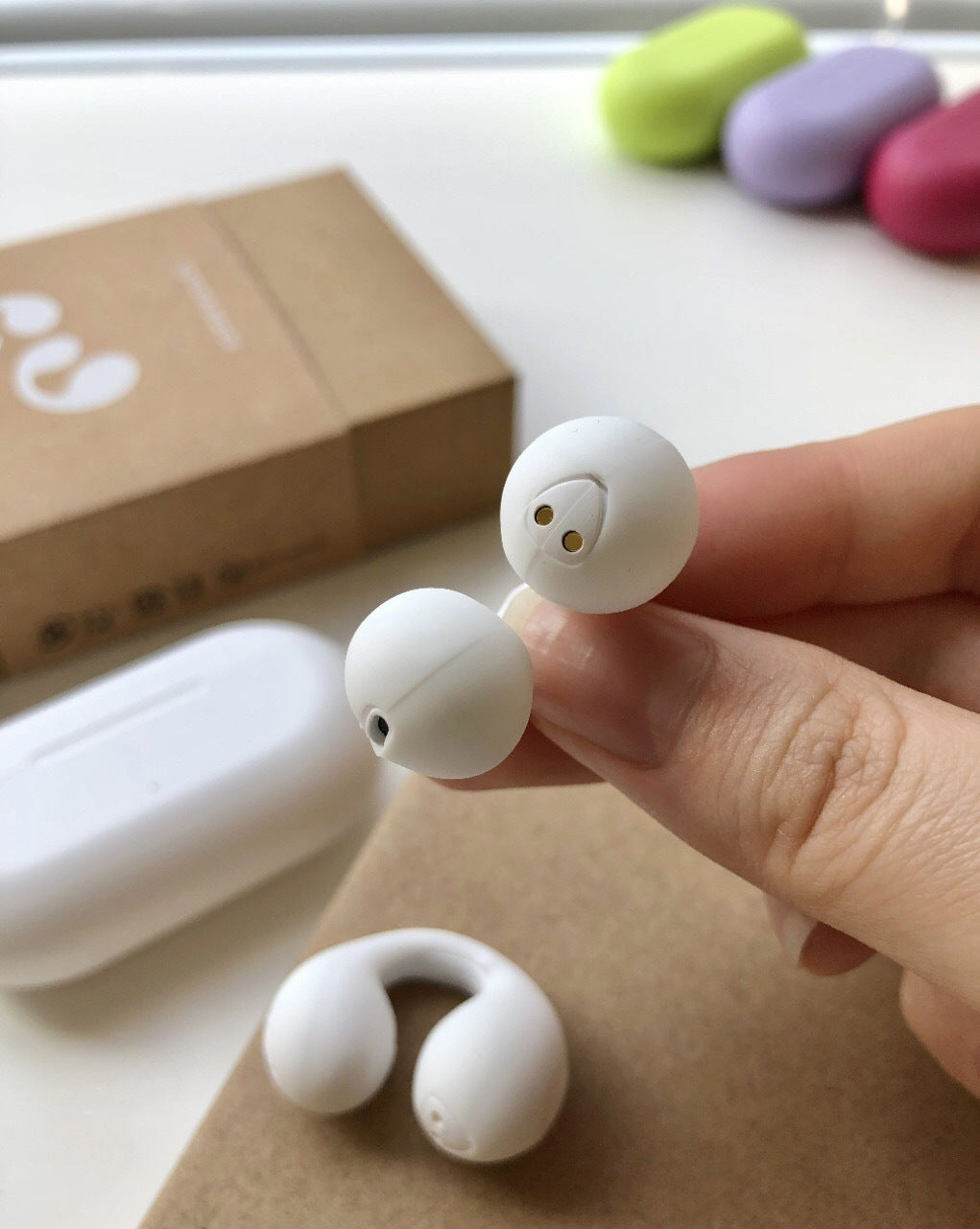 Macaron Color Ear Clip Bone Conduction Headset