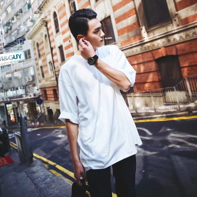 Personalized hip-hop loose mid-sleeved T-shirt
