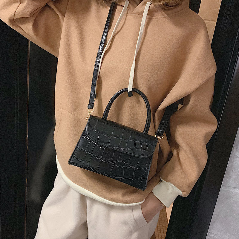Fashion portable small square bag