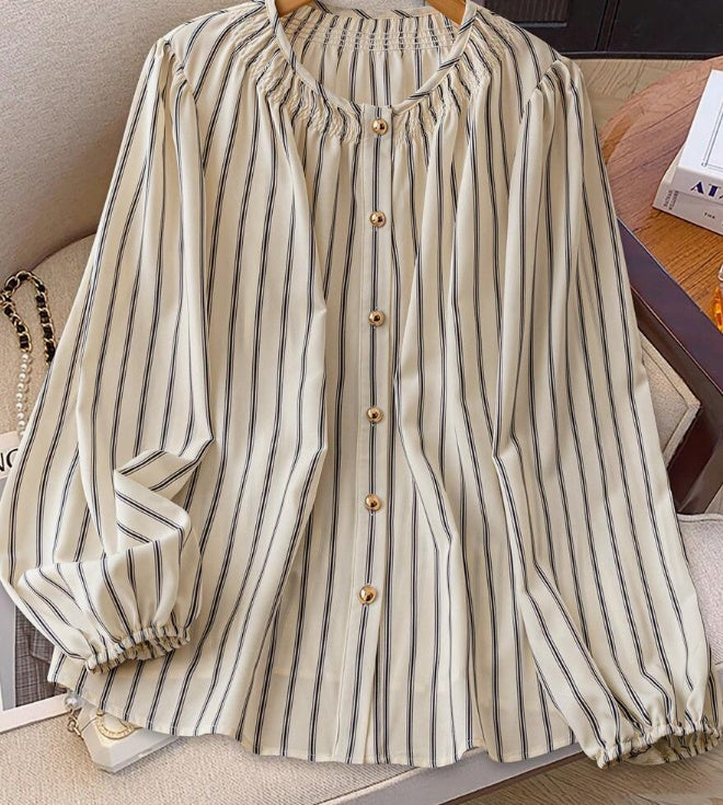 Women's French Striped Smoked Round Neck Bubble Sleeves