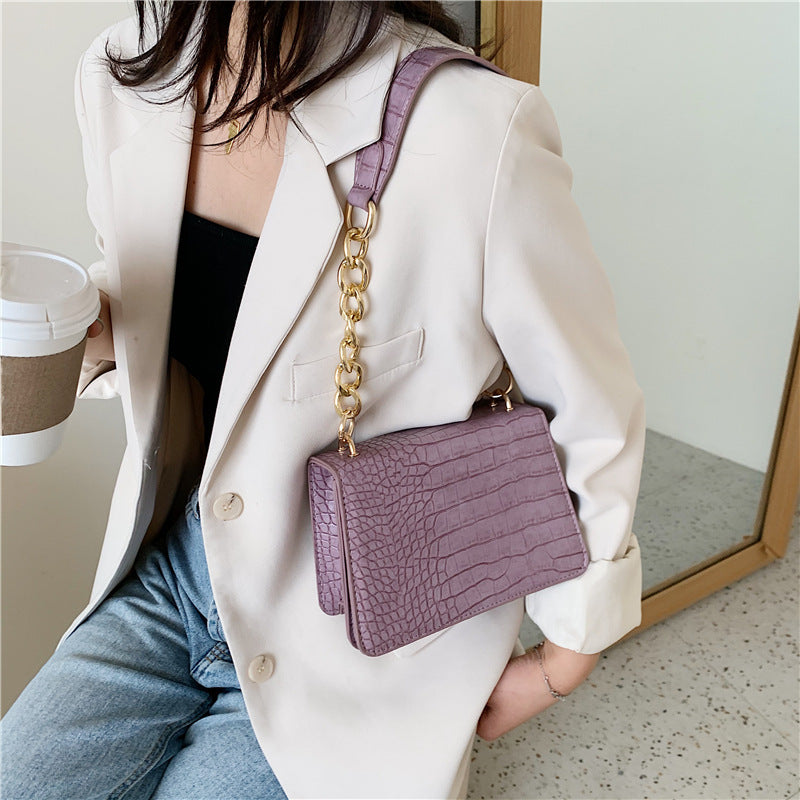 Versatile women's One Shoulder Messenger Bag