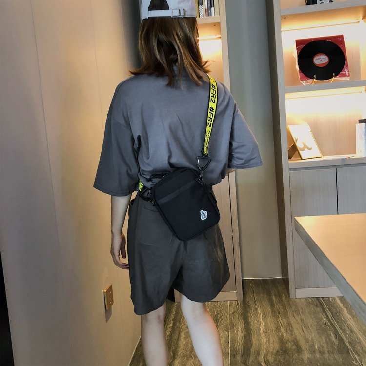 FR2 super fire shoulder bag diagonal bag