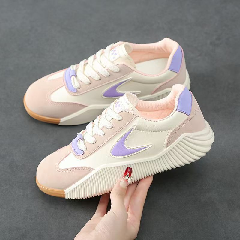 Soft Leather Casual Sneaker Soft Bottom Portable Traveling